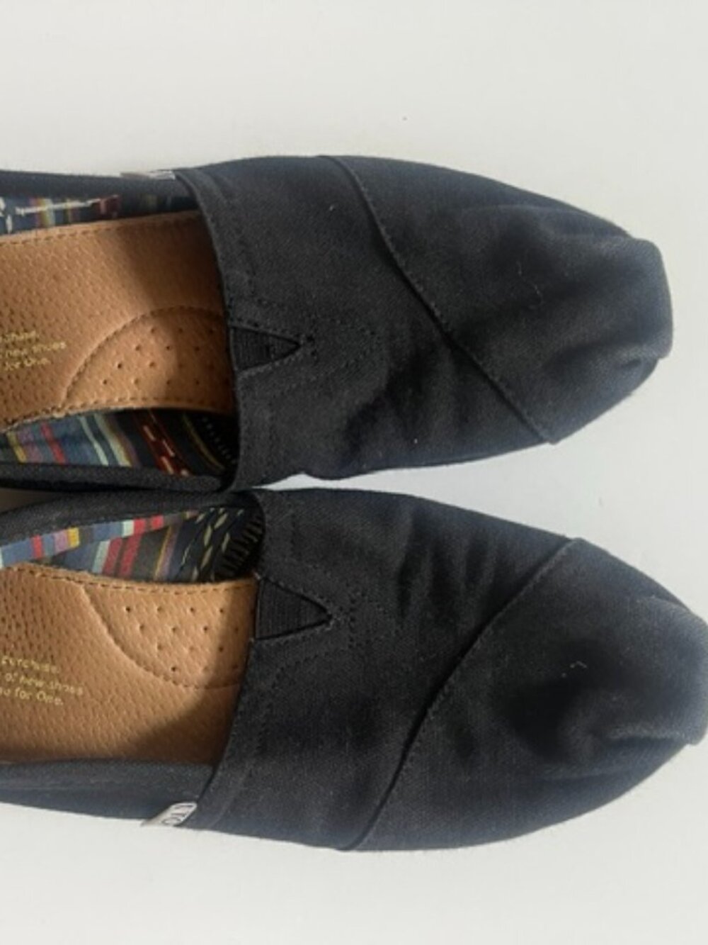 Women's Toms 7.5